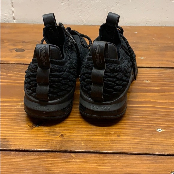 Nike Lebron lows - Picture 3 of 4